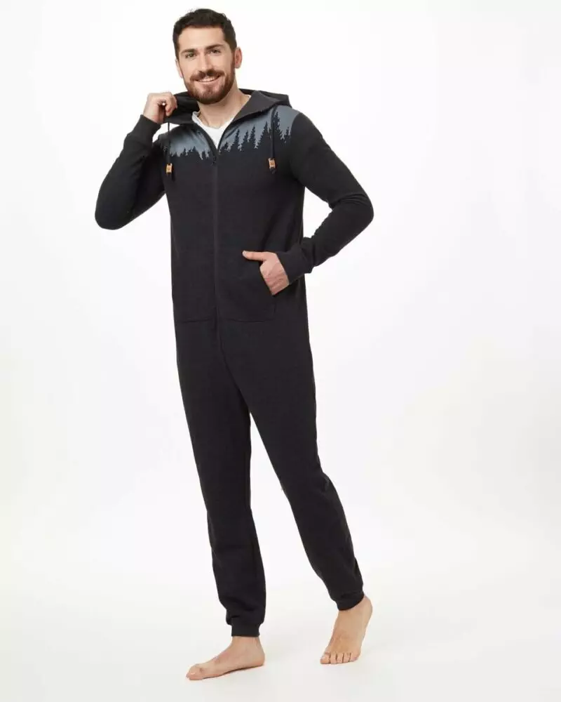 Onesie uniszex kezeslábas - férfi modellen teljes alakos