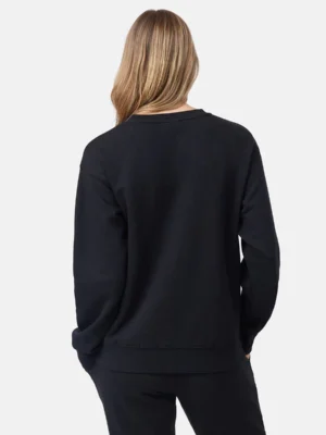 Boyfriend női pulóver fekete színben, modellen - hátulról