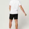 Frame férfi póló fehér színben, modellen - teljes alakos hátulról