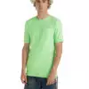 Essentials Cali rövid ujjú férfi strandpóló - neon zöld színben, modellen, közeli, szemből