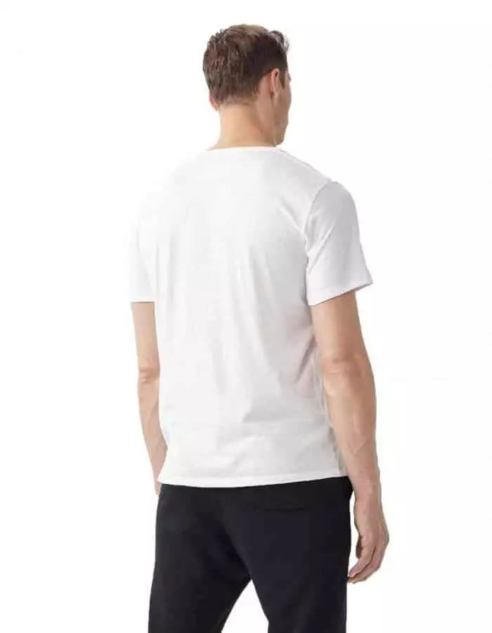 Oneill O fehér biopamut póló hátulról modell